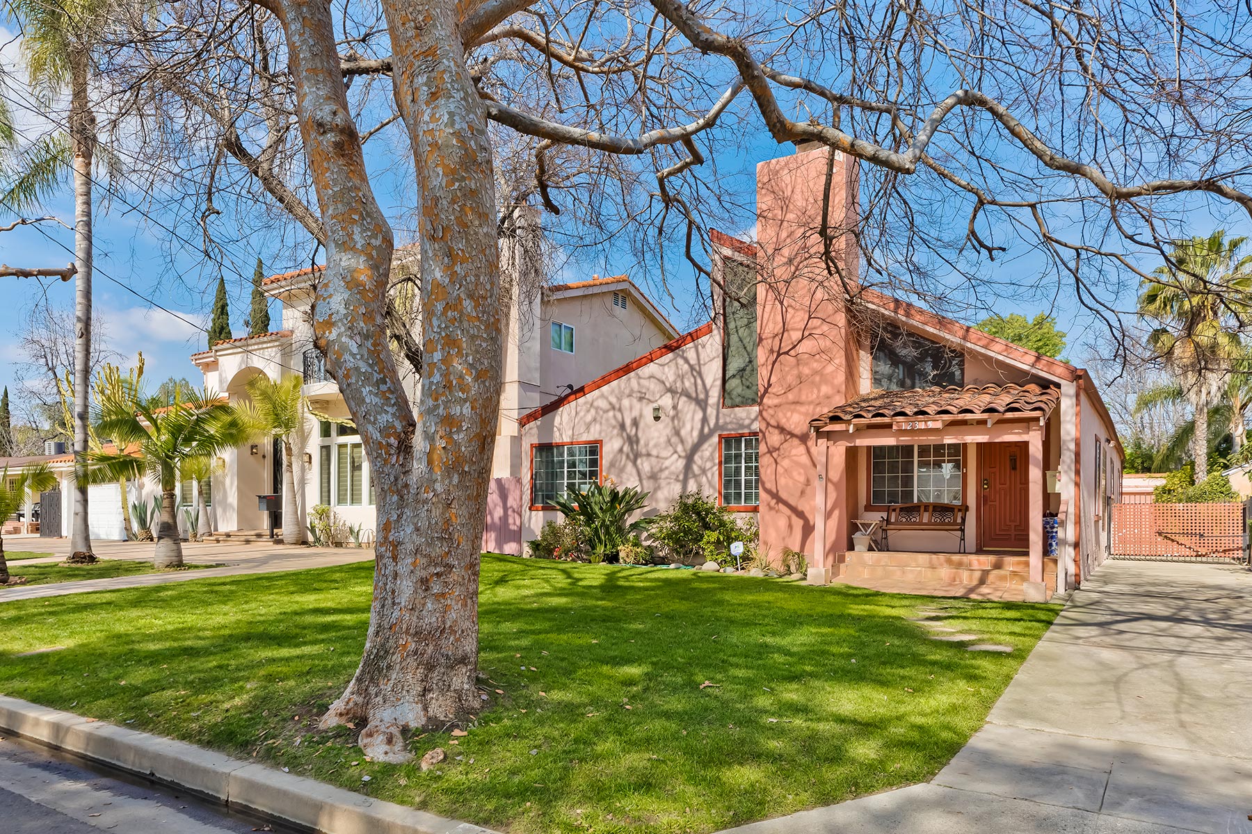 Jeanne Valvo 12315 Tiara Street, Valley Village Core Real Estate Group