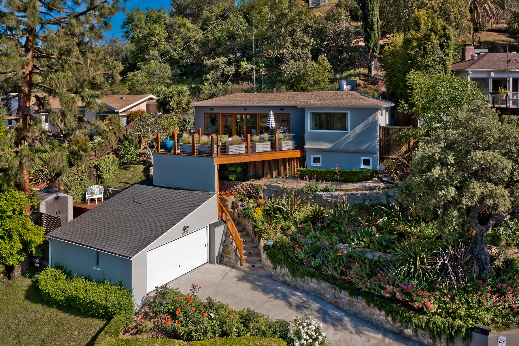 Dana CarterCataldi 11570 Sunshine Terrace, Studio City Gather Homes