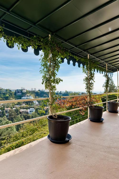 Andrea Alberts 1286 Lago Vista Drive, Beverly Hills Sotheby's